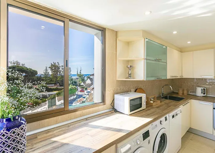 Golden By Bh ماربيا